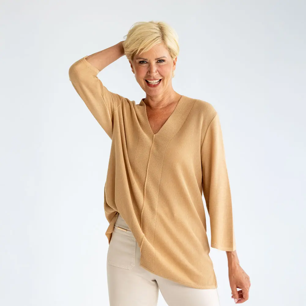 Pullover V-Neck, 3/4 Arm