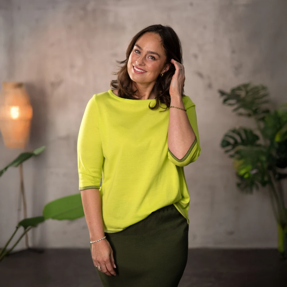 Pullover Kontrastsaum